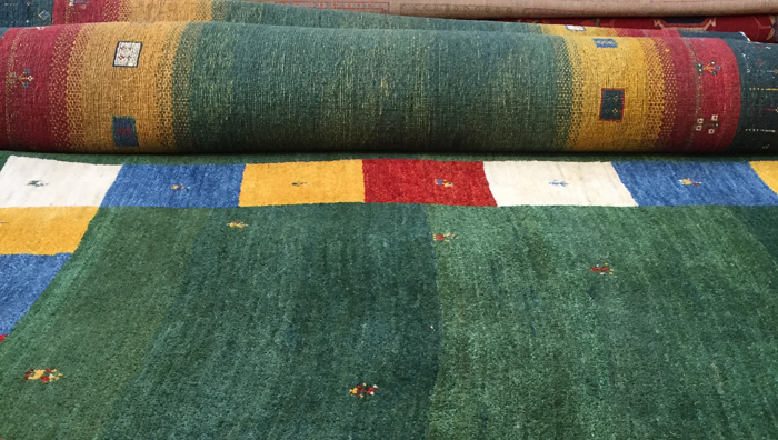 行田市のペルシャ絨毯買取りなら「麻布」へお任せください。