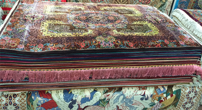 奈良県のペルシャ絨毯買取「麻布」