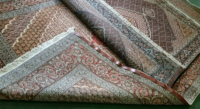 土浦市のペルシャ絨毯買取「麻布」